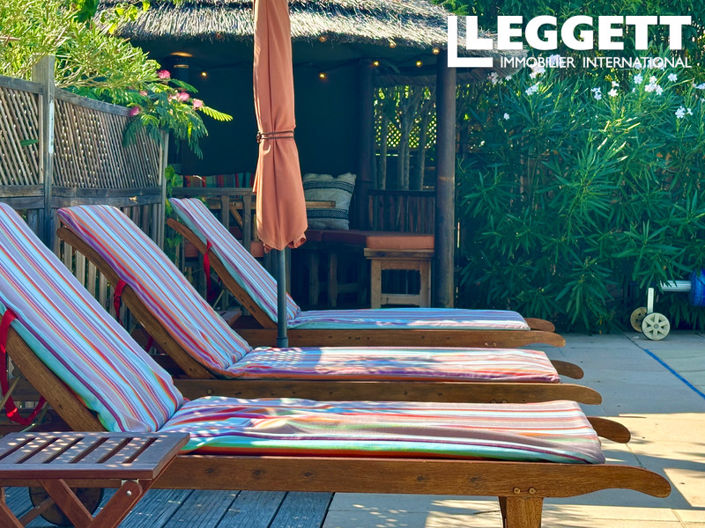 Image No.9-4 Bed House for sale