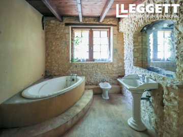 ahr0chm6ly9jzg4uagvzdglhlmltbw8vaw1hz2uvvevom