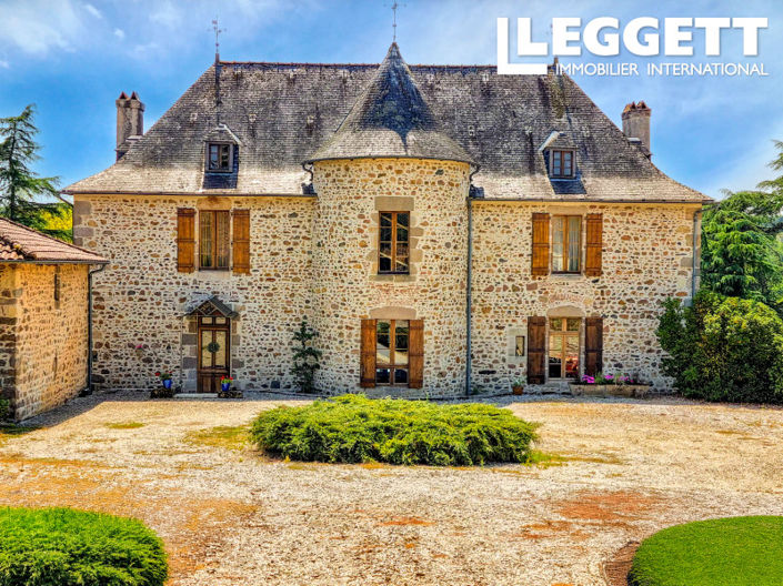 Image No.2-7 Bed Chateaux for sale