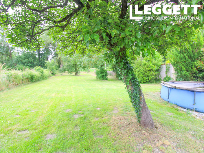 Image No.10-3 Bed House for sale