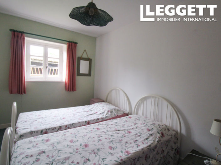 Image No.3-3 Bed House for sale