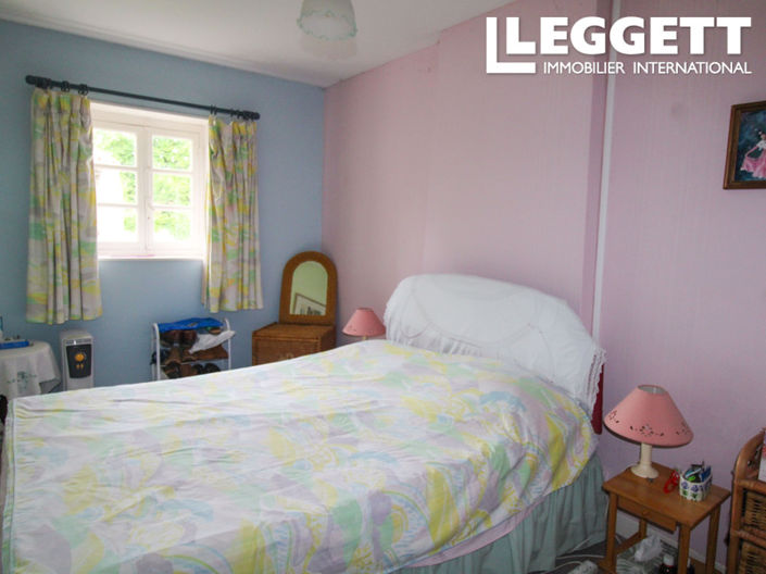 Image No.9-3 Bed House for sale