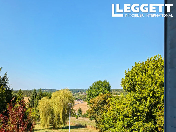 Image No.9-7 Bed Commercial for sale