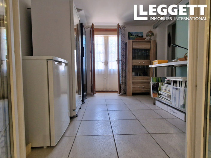 Image No.7-2 Bed House for sale