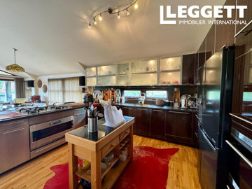 ahr0chm6ly9jzg4uagvzdglhlmltbw8vaw1hz2uvvevom