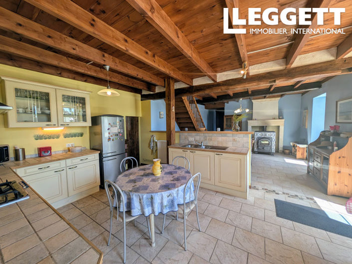 Image No.4-4 Bed House for sale