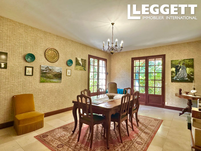 Image No.5-4 Bed House for sale