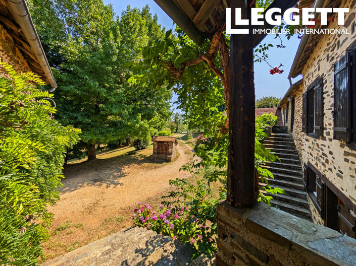 Image No.4-9 Bed House for sale