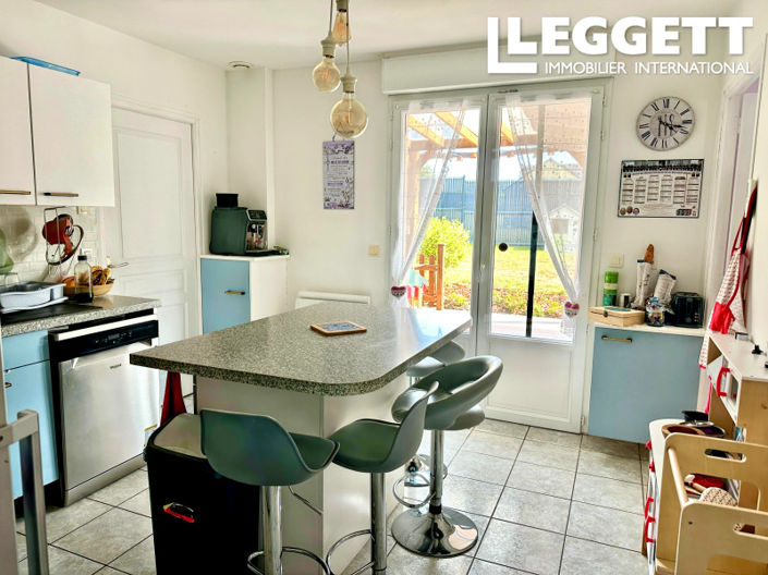 Image No.3-3 Bed House for sale