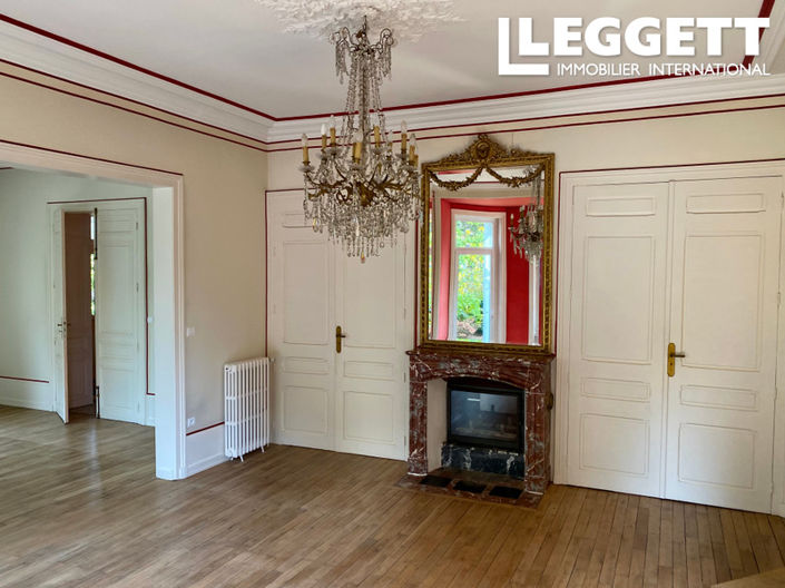 Image No.2-9 Bed Chateaux for sale