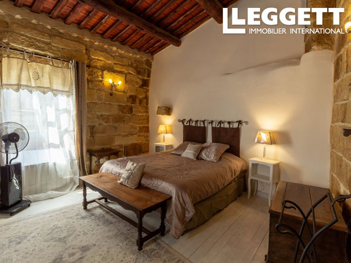Image No.1-2 Bed House for sale