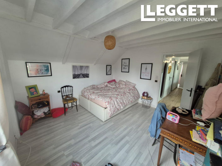 Image No.5-4 Bed House for sale