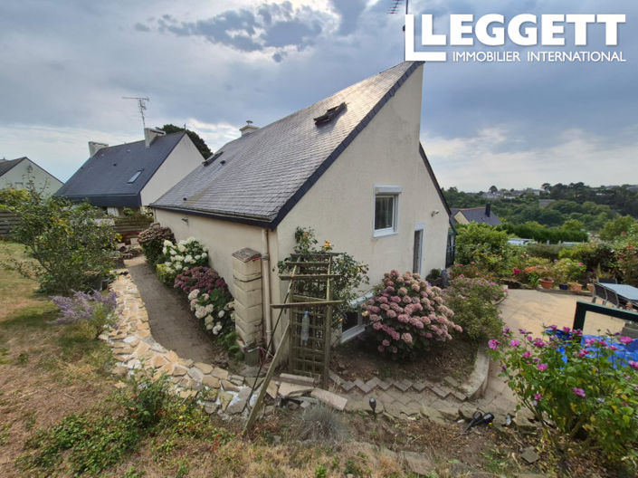 Image No.9-4 Bed House for sale