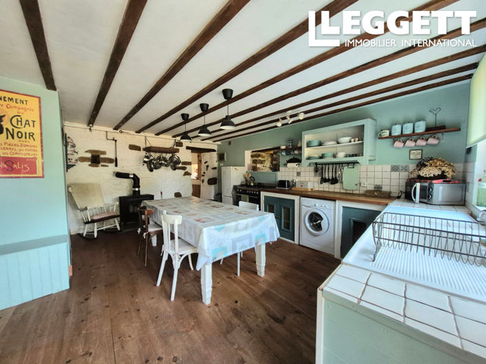 Image No.6-5 Bed House for sale