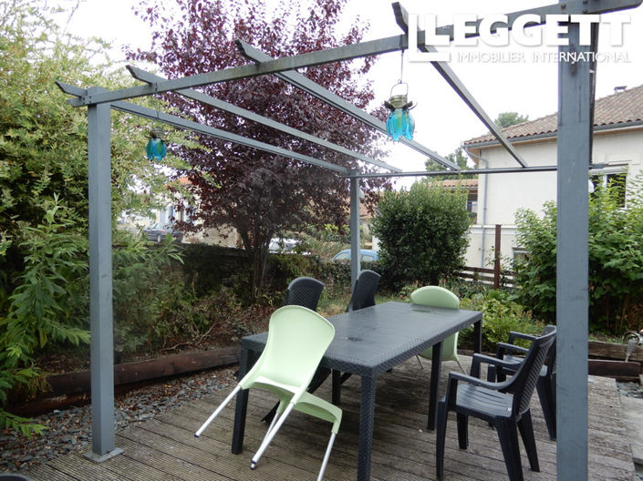 Image No.6-3 Bed House for sale