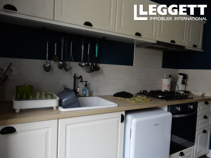 Image No.8-3 Bed House for sale