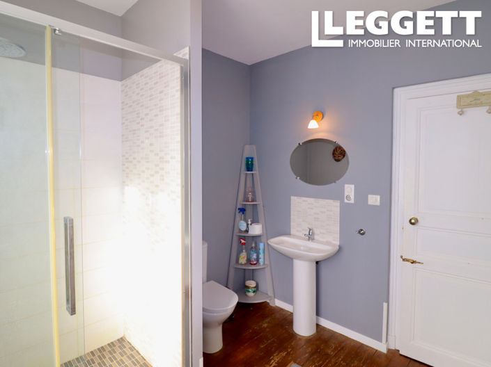 Image No.9-3 Bed House for sale