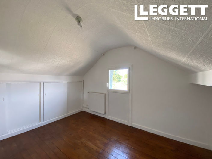 Image No.9-3 Bed House for sale