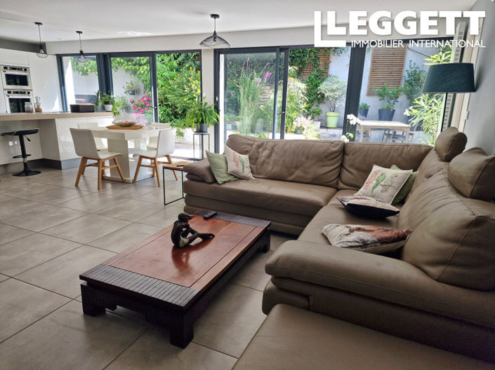 Image No.4-Maison de 4 chambres à vendre à Bordeaux