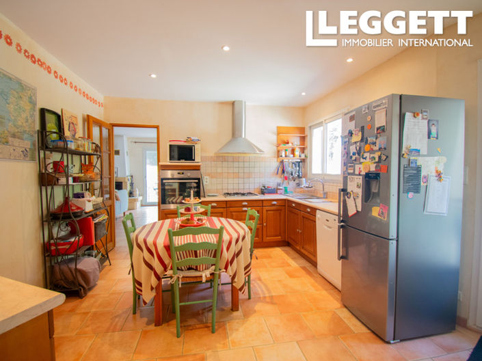 Image No.2-Maison de 4 chambres à vendre à Carcassonne