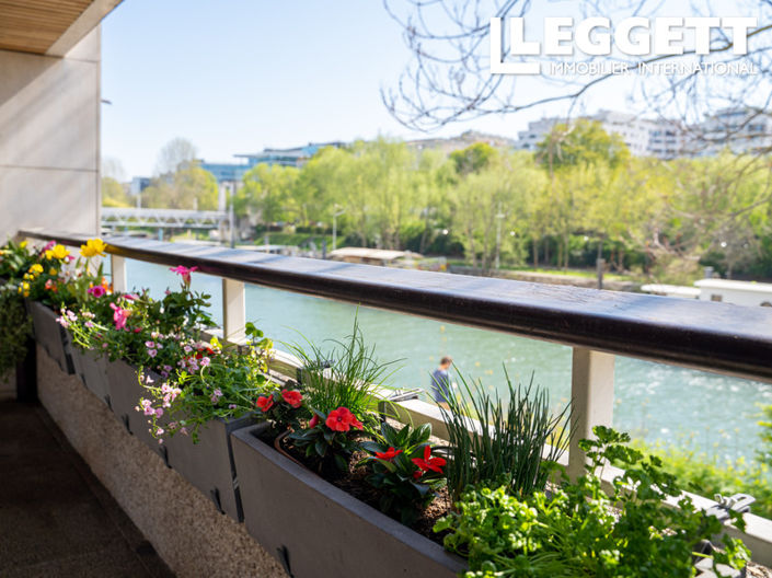 Image No.2-Appartement de 2 chambres à vendre à Levallois-Perret