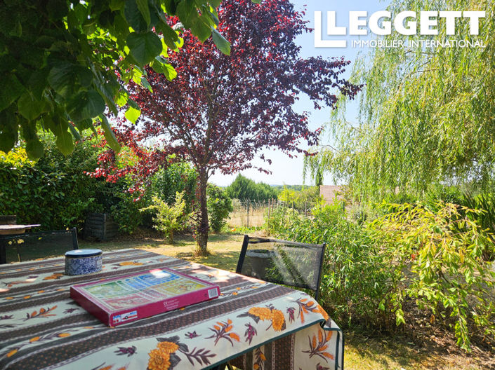 Image No.10-3 Bed House for sale