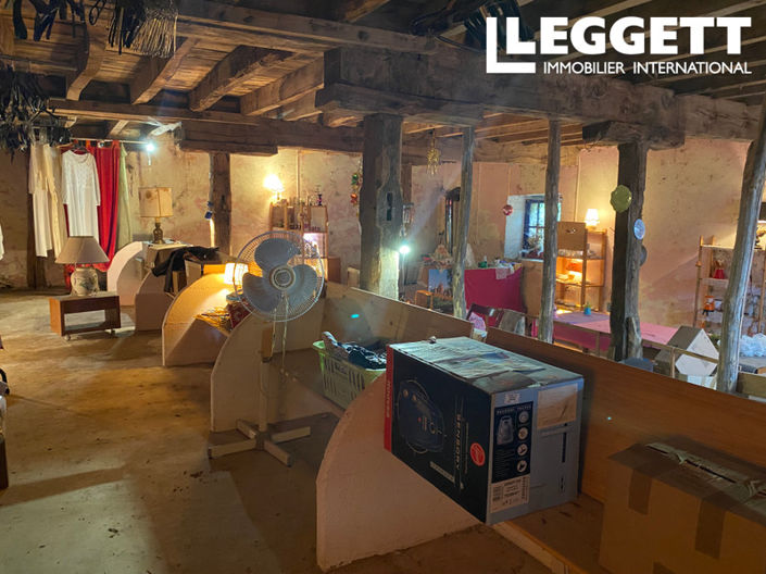 Image No.8-Bar for sale