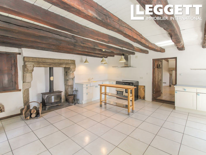 Image No.2-3 Bed House for sale