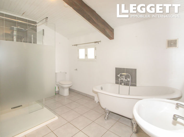 Image No.5-3 Bed House for sale