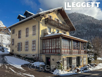 ahr0chm6ly9jzg4uagvzdglhlmltbw8vaw1hz2uvvevom