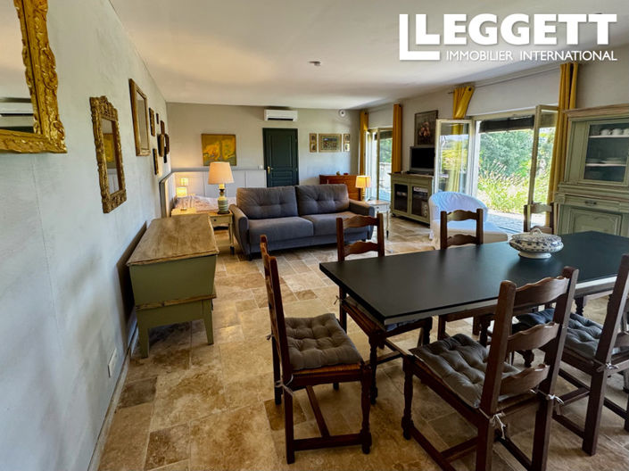 Image No.8-7 Bed House for sale