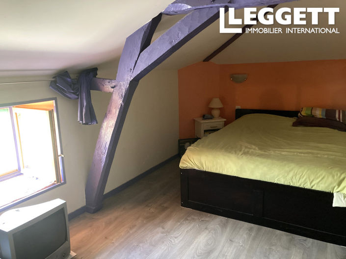 Image No.8-Maison de 6 chambres à vendre à Le Vigeant