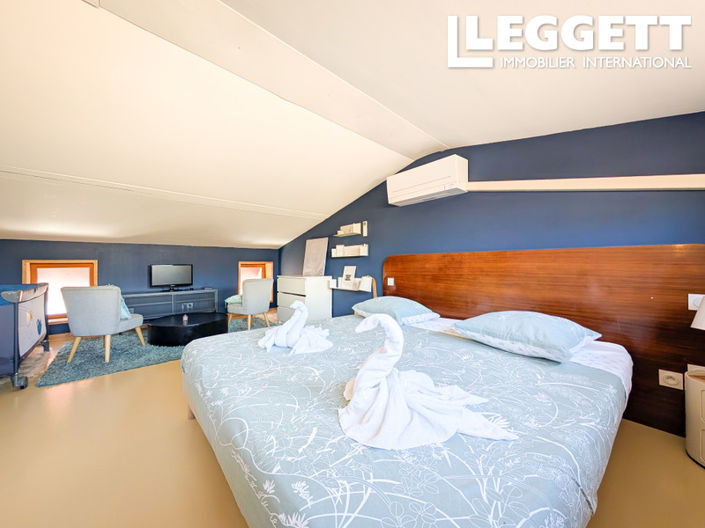 Image No.4-3 Bed House for sale