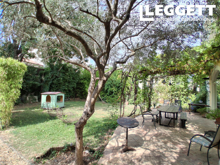 Image No.10-6 Bed House for sale