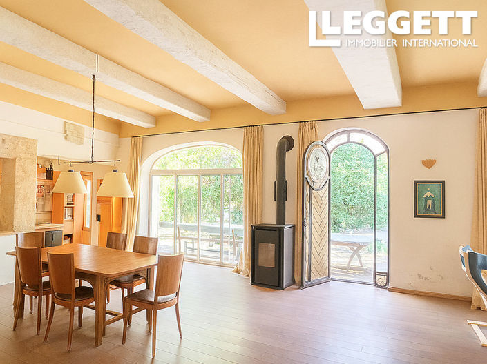 Image No.4-6 Bed House for sale