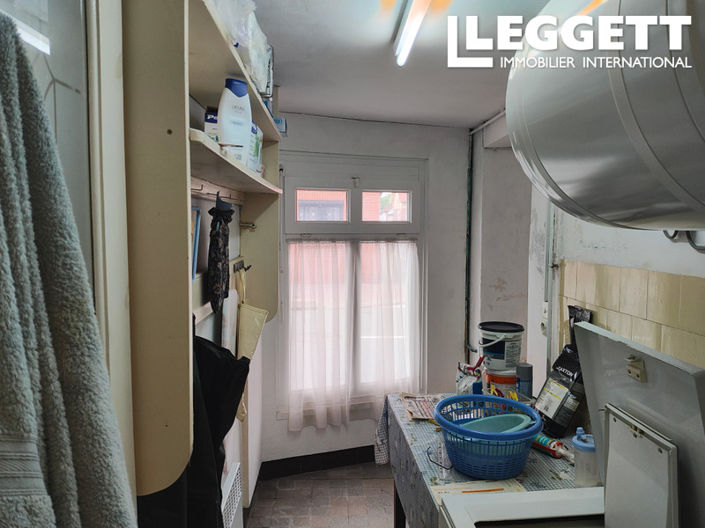 Image No.9-2 Bed House for sale