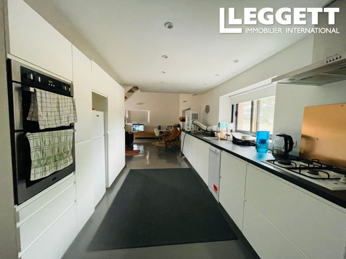 Image No.6-1 Bed House for sale