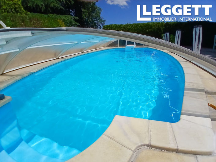 Image No.6-5 Bed House for sale