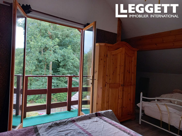 Image No.7-4 Bed House for sale