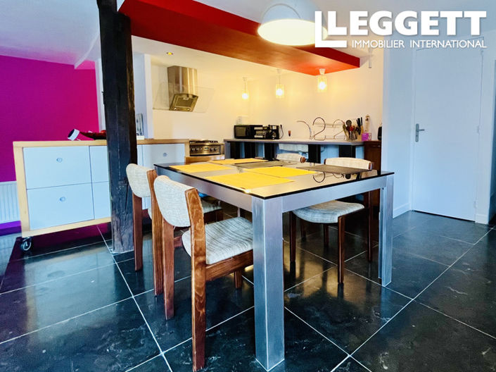 Image No.7-3 Bed House for sale