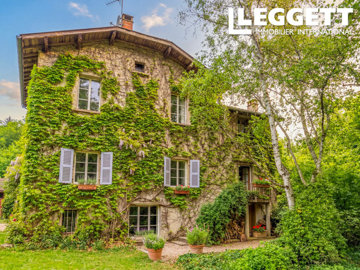 1 - Courpière, Maison