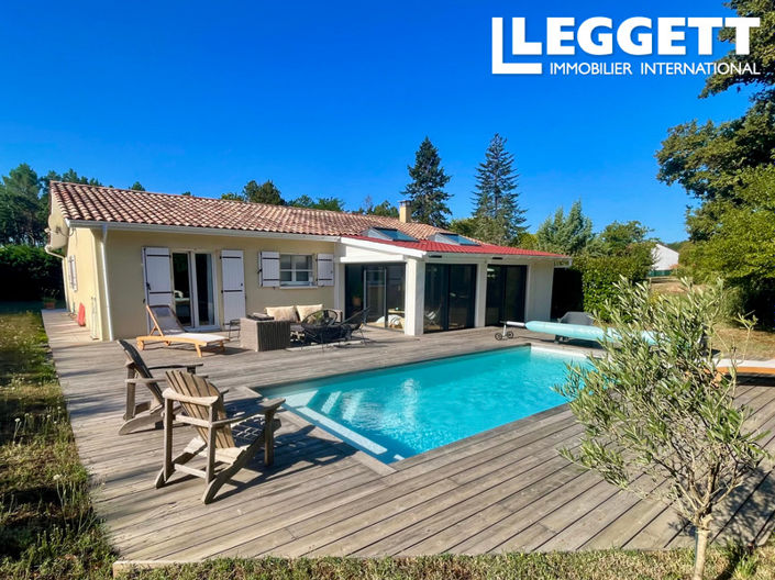 Image No.1-3 Bed House for sale