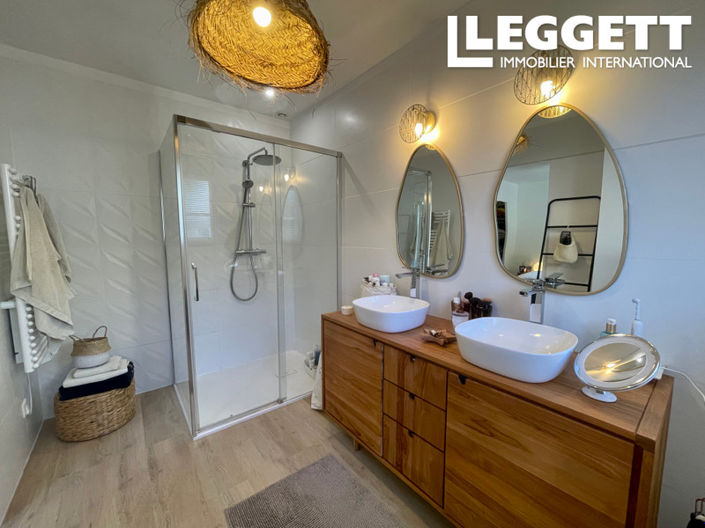 Image No.5-Maison de 3 chambres à vendre à La Clotte