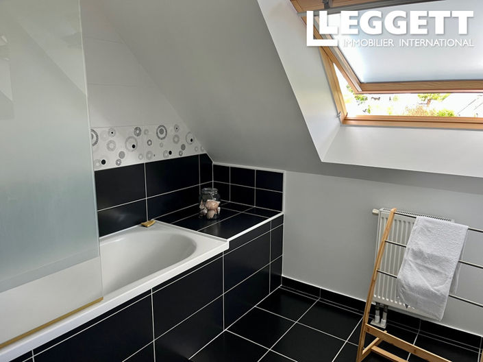 Image No.8-Maison de 4 chambres à vendre à Inguiniel