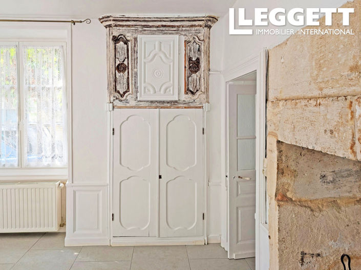 Image No.9-3 Bed House for sale