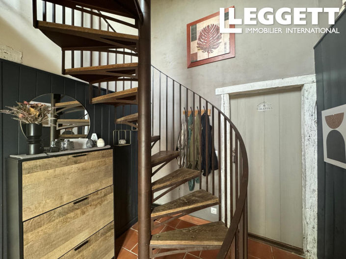 Image No.5-2 Bed House for sale