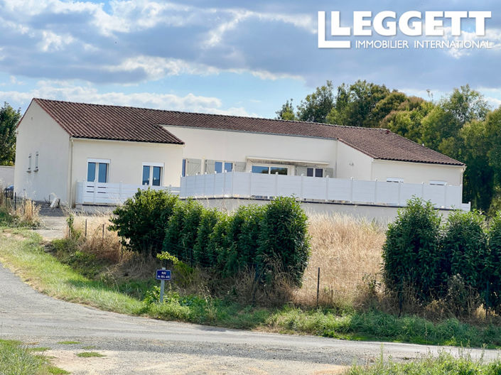 Image No.1-4 Bed House for sale