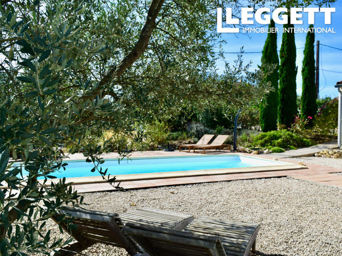 Image No.2-4 Bed House for sale