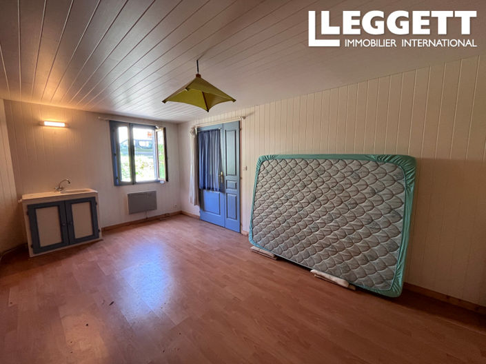 Image No.7-2 Bed House for sale