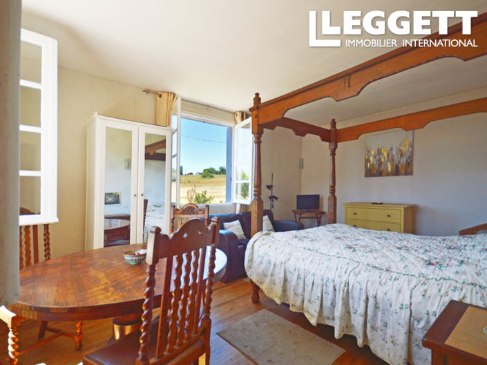 Image No.5-Maison de 3 chambres à vendre à Limeyrat